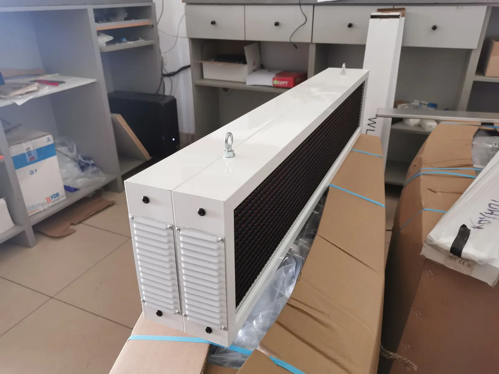 Ηλεκτρονική πινακίδα LED, με διαστάσεις 96x20 και τύπο Pixel P10, σε κόκκινο χρώμα, διπλής όψης, εξωτερικού χώρου - Image 4